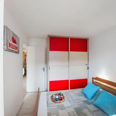 Apartamento Les Sables D'or-5 By Interhome